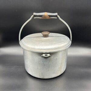 Vintage Aluminum 8 Quart Pot Lid Wood Handle Maid of Honor 1950s Cookware Retro